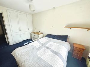 SPRINGFIELDS- click for photo gallery